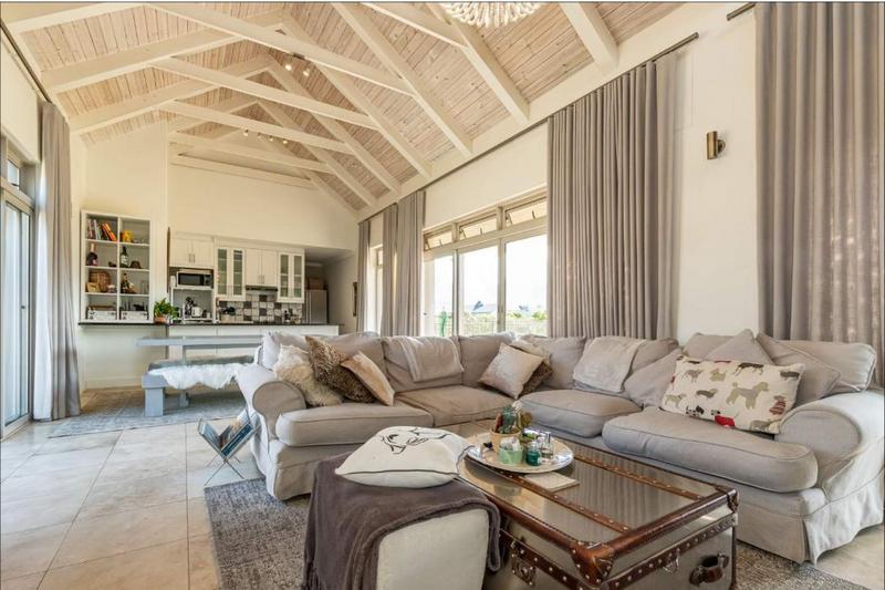 To Let 3 Bedroom Property for Rent in Lake Michelle Western Cape